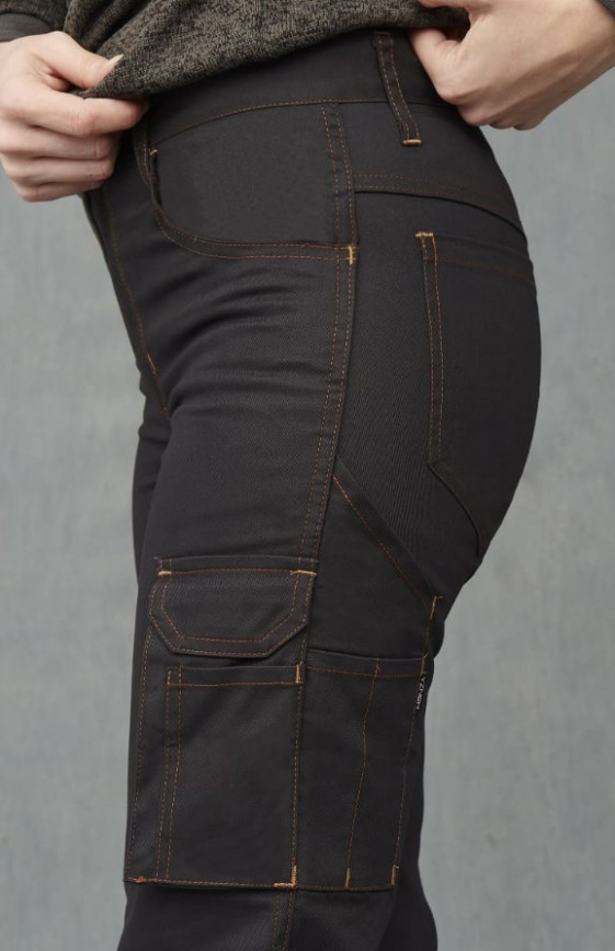 Pantalón elástico multibolsillos 2